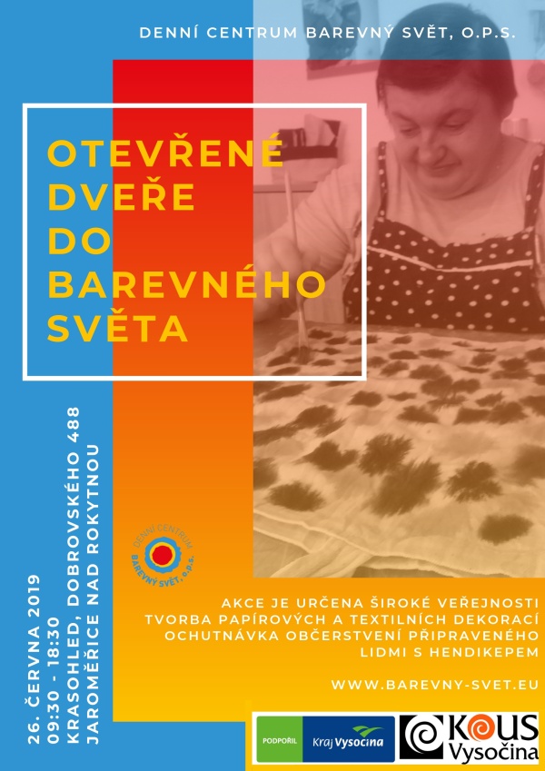 barevny svet otevrene dvere